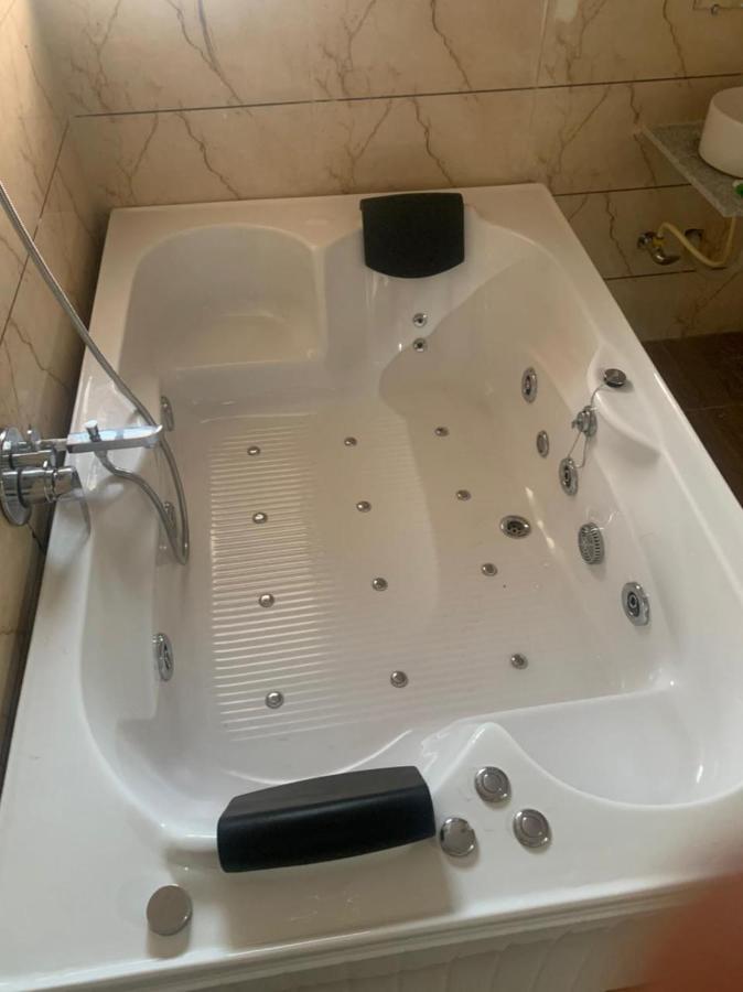 Kesar Hotel Viramgam Εξωτερικό φωτογραφία