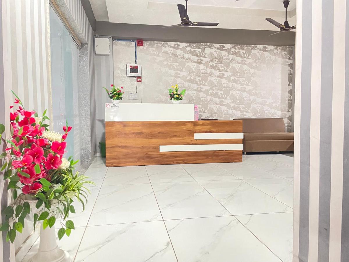 Kesar Hotel Viramgam Εξωτερικό φωτογραφία